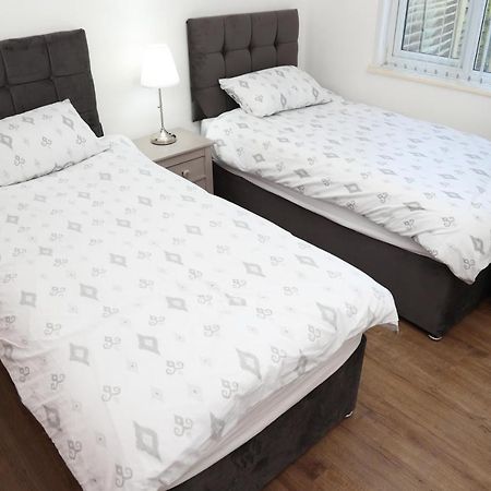 Cosy 3-Bed Bungalow Nec Airport Close To Amenities Birmingham Ngoại thất bức ảnh